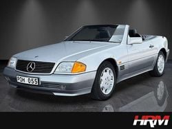 Ljusgrå Begagnad 1995 Mercedes SL320 Cab | 269 900 kr