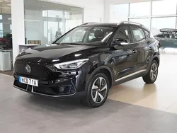 Svart Begagnad 2022 MG ZS Luxury Sedan | 229 900 kr (Superpris)