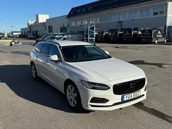 Vit Begagnad 2018 Volvo V90 Business Edition Kombi | 179 000 kr (Marknadspris)