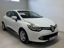 Vit Begagnad 2013 Renault Clio IV Halvkombi | 69 900 kr (Lite dyr)