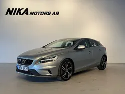 Silver Begagnad 2018 Volvo V40 R-Design Kombi | 229 900 kr (Lite dyr)