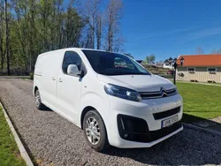 Begagnad 2018 Citroën Jumpy Minibuss | 135 000 kr
