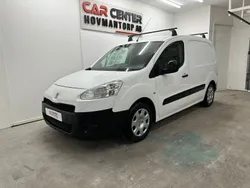 Vit Begagnad 2015 Peugeot Partner Minibuss | 49 900 kr (Lite dyr)