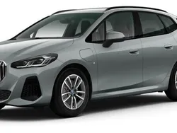 Grå (grey) Ny 2024 BMW 225 Active Tourer M Sport Minibuss | 556 700 kr