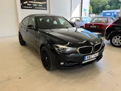 Svart Begagnad 2018 BMW 320 Gran Turismo Sport Line Halvkombi | 125 000 kr (Marknadspris)