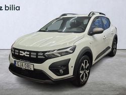 Vit Begagnad 2022 Dacia Sandero Stepway SUV | 169 000 kr (Marknadspris)