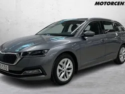 Grå Begagnad 2024 Skoda Octavia Kombi | 359 000 kr (Lite dyr)