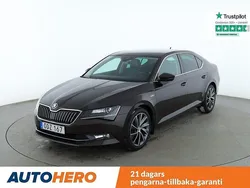 Mörkbrun Begagnad 2016 Skoda Superb LAURIN & KLEMENT Halvkombi | 219 000 kr (Marknadspris)