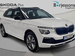 Vit Begagnad 2024 Skoda Kamiq Selection SUV | 274 000 kr (Lite dyr)