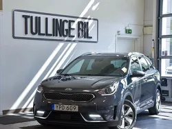 Grå Begagnad 2017 Kia Niro Advance SUV | 149 900 kr (Marknadspris)