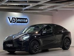 Svart Begagnad 2022 Tesla Model Y Performance SUV | 379 700 kr (Marknadspris)