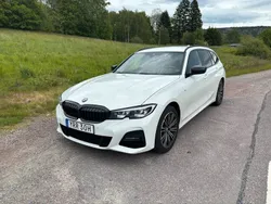 Vit Begagnad 2020 BMW 320 M Sport Kombi | 329 500 kr (Lite dyr)
