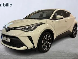 Vit Begagnad 2020 Toyota C-HR Edition SUV | 249 900 kr (Marknadspris)