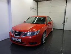Röd Begagnad 2010 Saab 9-3 Vector Sedan | 39 900 kr (Marknadspris)