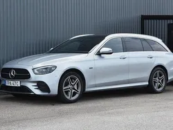 Silver Begagnad 2020 Mercedes E300 AMG Kombi | 369 900 kr (Lite dyr)