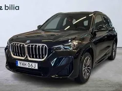 Svart Begagnad 2024 BMW X1 Comfort Edition SUV | 599 000 kr