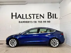 Blå Begagnad 2019 Tesla Model 3 Long Range Sedan | 219 000 kr (Marknadspris)