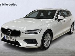 Vit Begagnad 2019 Volvo V60 Momentum Kombi | 249 900 kr (Marknadspris)