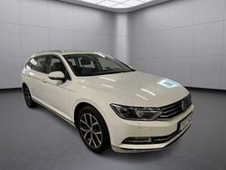 Vit Begagnad 2017 VW Passat GT Kombi | 194 900 kr (Bra pris)