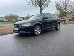 Svart Begagnad 2011 Audi A3 Sportback Attraction Halvkombi | 45 000 kr