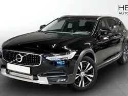 Svart (black) Begagnad 2019 Volvo V90 CC Kombi | 278 700 kr (Marknadspris)