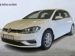 Vit Begagnad 2018 VW Golf VII Halvkombi | 124 900 kr (Marknadspris)