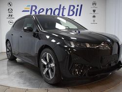 Black sapphire metallic Ny 2025 BMW iX Comfort Edition SUV | 929 500 kr (Superpris)