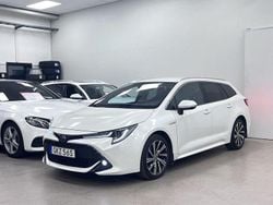 Vitmetallic Begagnad 2020 Toyota Corolla Style Kombi | 239 900 kr (Bra pris)