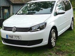Begagnad 2015 VW Touran Minibuss | 55 000 kr