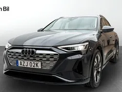 Magnetgrå Begagnad 2023 Audi Q8 e-tron Proline SUV | 639 000 kr