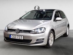 Silver Begagnad 2014 VW Golf VII Halvkombi | 134 900 kr (Marknadspris)