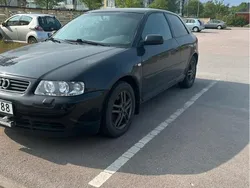 Svart Begagnad 2003 Audi A3 Halvkombi | 15 000 kr (Superpris)