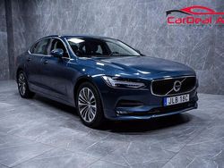 Mörkblå Begagnad 2019 Volvo S90 Momentum Sedan | 268 800 kr (Marknadspris)