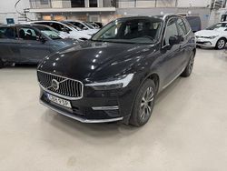 Svart Begagnad 2022 Volvo XC60 Momentum SUV | 369 000 kr (Bra pris)
