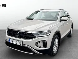 Grå (ascot grey) Begagnad 2022 VW T-Roc Life SUV | 199 900 kr (Bra pris)