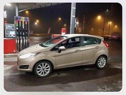Brun Begagnad 2017 Ford Fiesta Titanium Halvkombi | 70 000 kr (Bra pris)