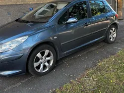 Grå Begagnad 2007 Peugeot 307 Halvkombi | 15 000 kr (Bra pris)