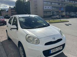 Vit Begagnad 2013 Nissan Micra Halvkombi | 25 000 kr (Lite dyr)
