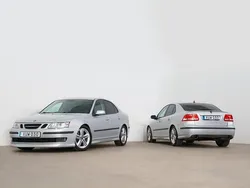 Ljusgrå Begagnad 2006 Saab 9-3 Aero Sedan | 119 000 kr