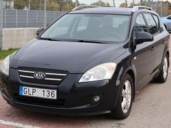 Svart Begagnad 2007 Kia Ceed Sportswagon EX Kombi | 30 000 kr (Dyr)