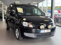 Svart Begagnad 2012 VW Caddy Minibuss | 79 900 kr