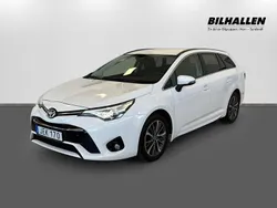 Vit Begagnad 2015 Toyota Avensis Active Kombi | 129 900 kr (Marknadspris)