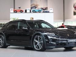 Svart Begagnad 2021 Porsche Taycan Cross Turismo Sedan | 695 000 kr (Marknadspris)