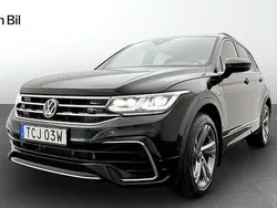 Svart Begagnad 2023 VW Tiguan R-line SUV | 424 500 kr (Dyr)