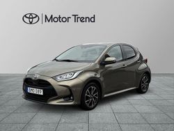 Grön Begagnad 2020 Toyota Yaris Active Halvkombi | 159 000 kr