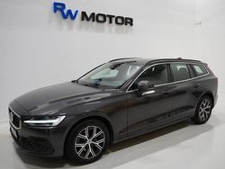 Grå Begagnad 2022 Volvo V60 Core Kombi | 289 800 kr (Bra pris)