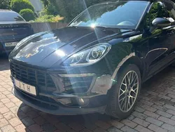 Svart Begagnad 2018 Porsche Macan SUV | 385 000 kr