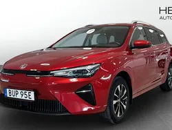 Röd (red) Begagnad 2022 MG MG5 EV Comfort Kombi | 214 900 kr