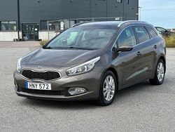 Grön Begagnad 2015 Kia Ceed Sportswagon Comfort Kombi | 79 900 kr (Marknadspris)