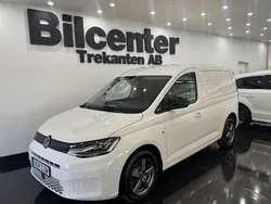 Vit Begagnad 2021 VW Caddy Minibuss | 239 900 kr (Marknadspris)